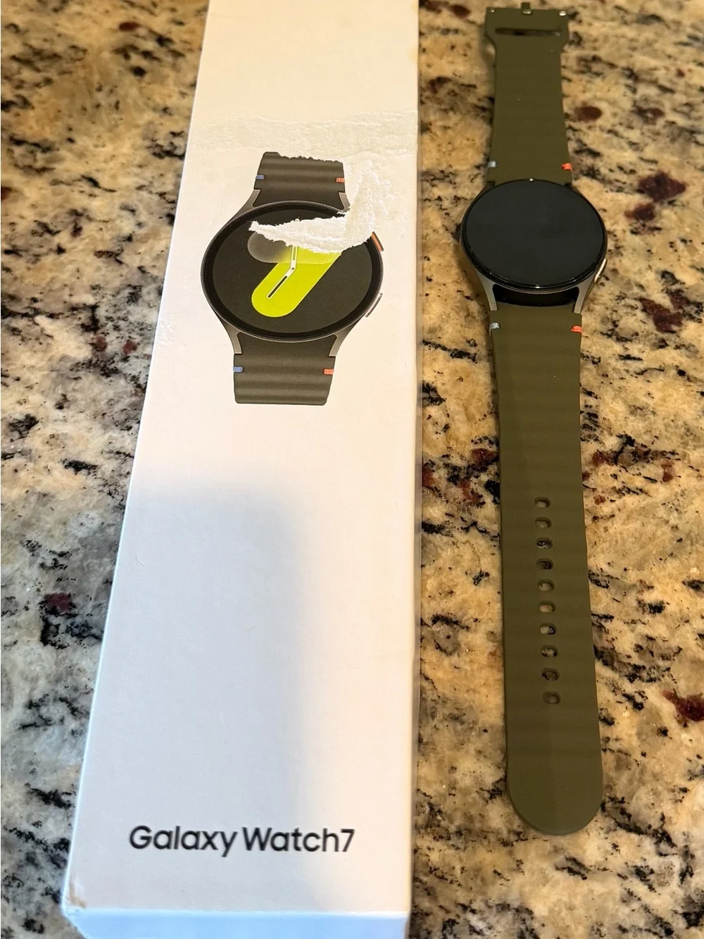 Unlocked Samsung galaxy watch 7 cellular and GPS 40mm